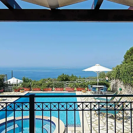 Efrosini * Lassi (Kefalonia)